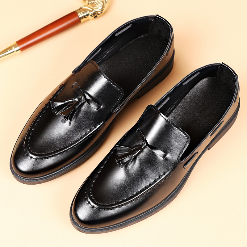 Large-sized Comfortable Men's  - Sneaker Career review and price